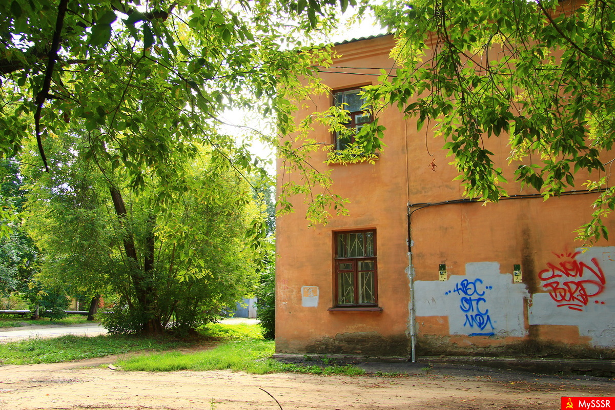 Старый Нижний, улица Невзоровых