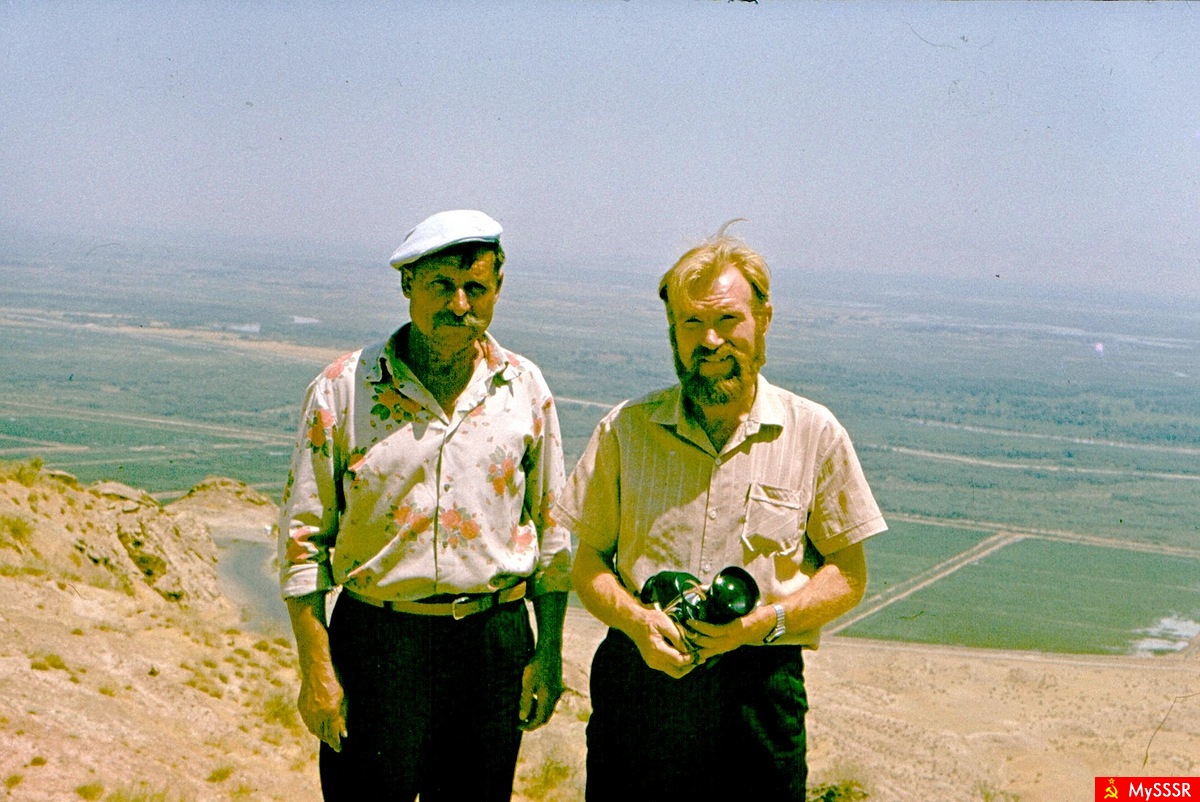    1987 