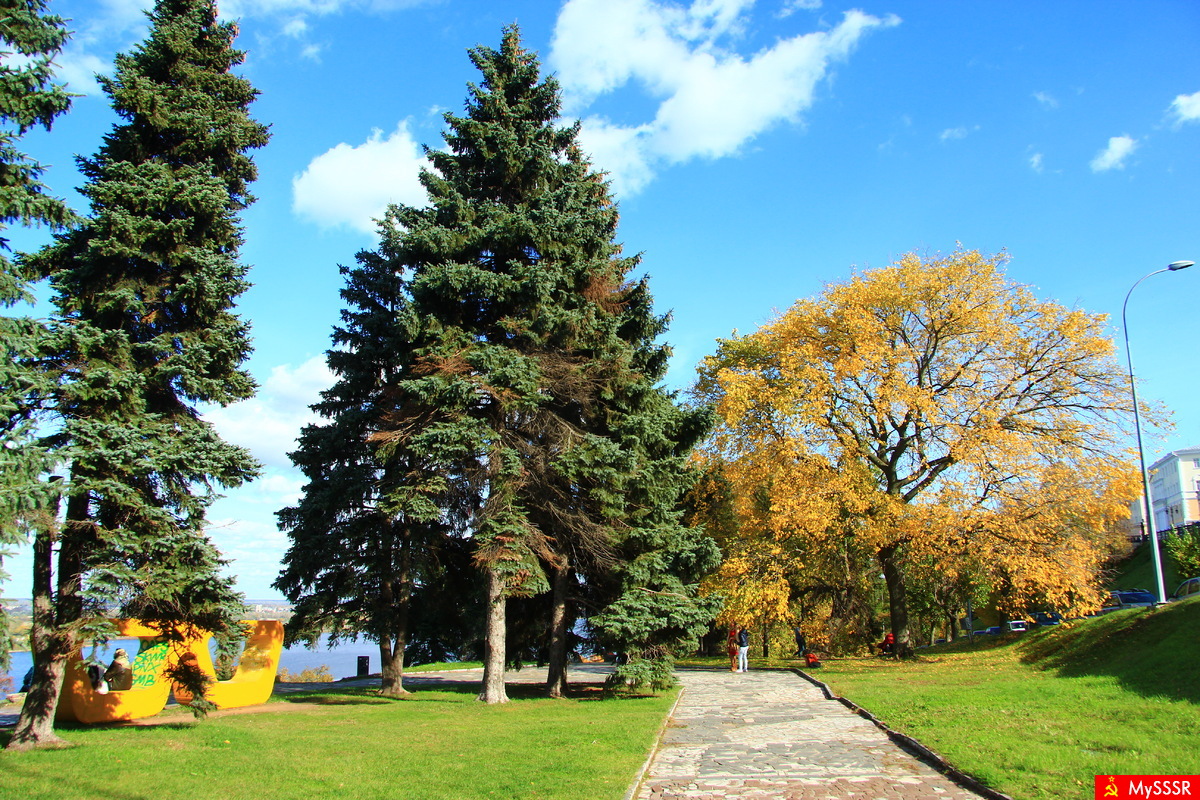 Октябрьская зарисовка