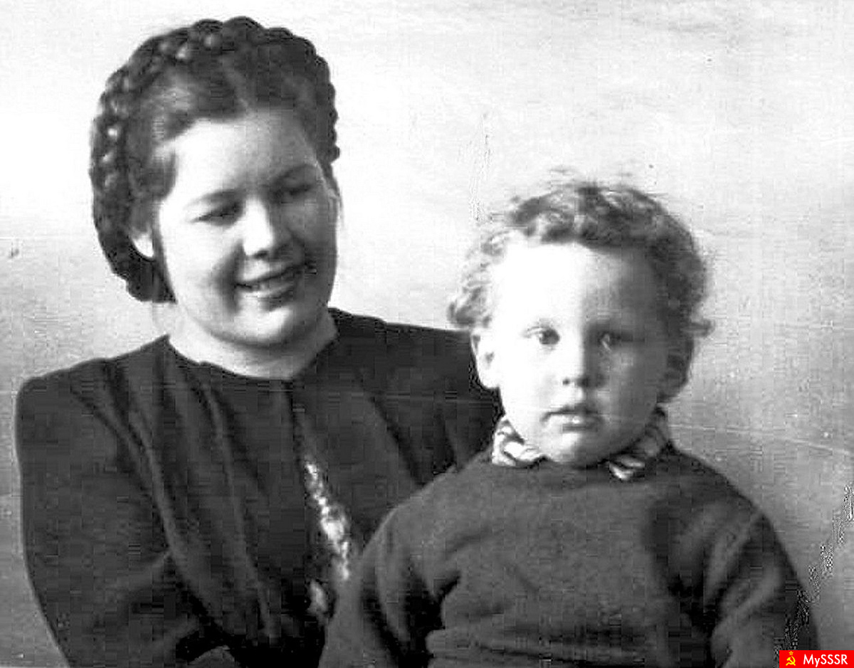   1951 
