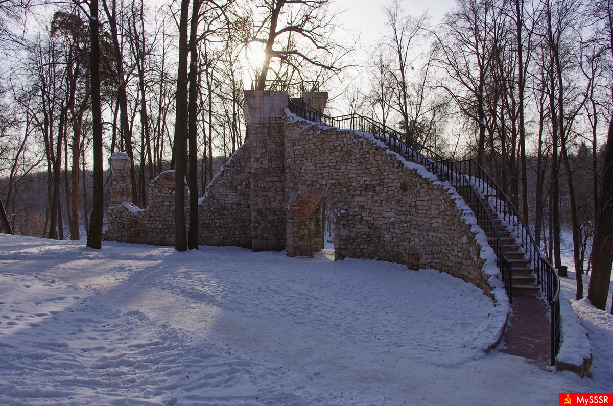 Башня-руина