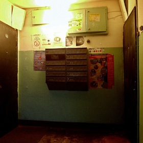 Подъезд в ХРУЩЕВКЕ