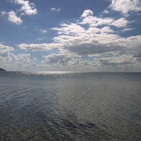 Солнечное море