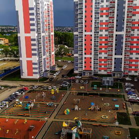 Город