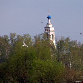 У ОЗЕРА