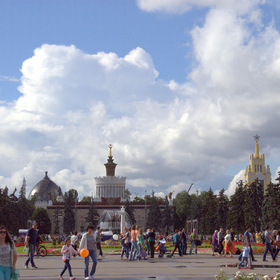 ВДНХ - 76 лет