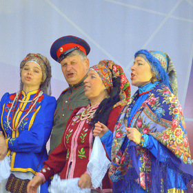 Народный ансамбль казацкой песни "Крутояр"
