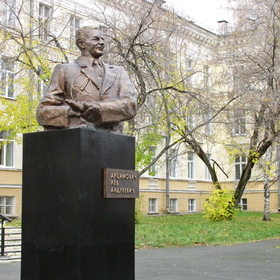    25.02.1909 - 01.03.1973