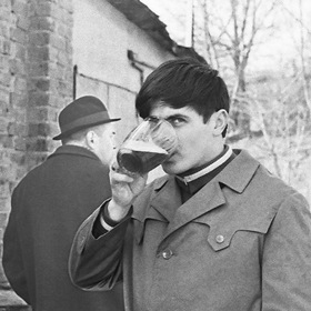 Пивка подвезли.