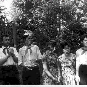   . 1966 .