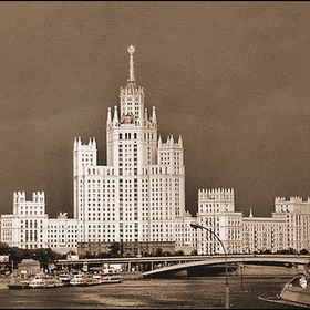 Москва. Начало 21-го  века...
