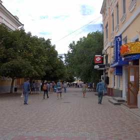 Улицами Феодосии