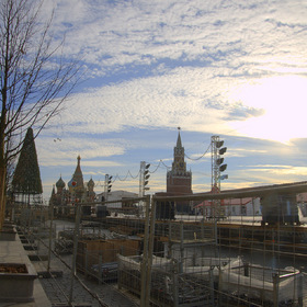 Так начинали собирать каток на Красной площади