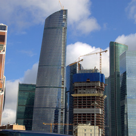 Москва сити из окна авто