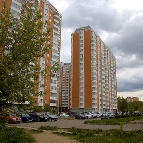 Город