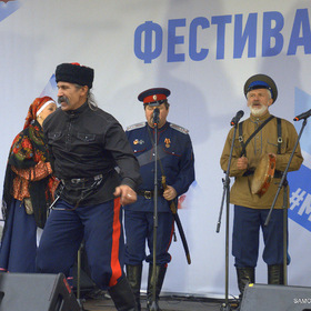 Народный ансамбль казацкой песни "Крутояр"