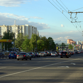 А я, иду, шагаю по Москве
