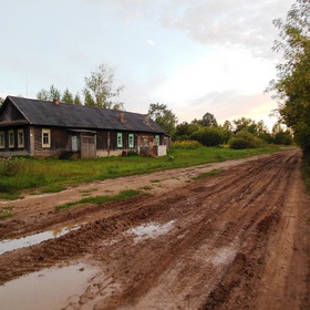 Сельский клуб.