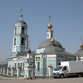 Храм Живоначальной Троицы в Карачарово